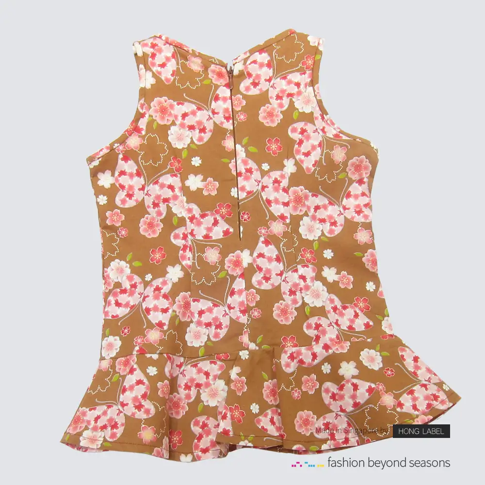 Girl sakura brown ruffled dress back